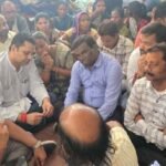 Sarpanch Avishwas Prastav : सरपंच के खिलाफ अविश्वास प्रस्ताव पर बवाल, थाने में ग्रामीणों का प्रदर्शन