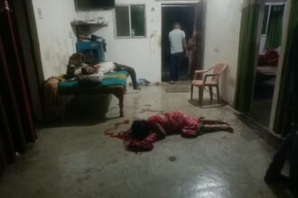 Dongargarh Double Murder : घर में घुसकर मां-बेटे की हत्या, बेटी पर भी जानलेवा हमला