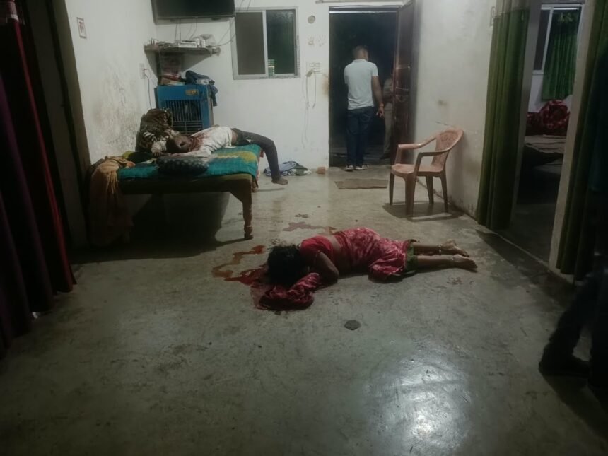 Dongargarh Double Murder : घर में घुसकर मां-बेटे की हत्या, बेटी पर भी जानलेवा हमला