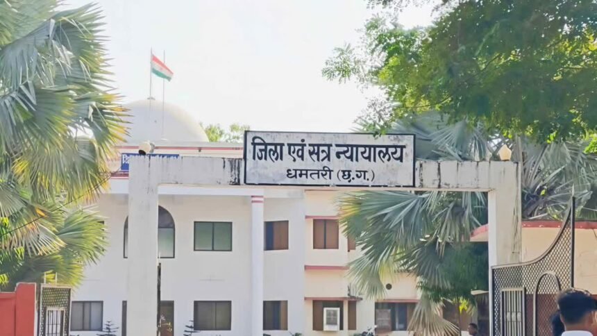 Linesh Sahu Death Case : लिनेश साहू मौत मामले में पत्नी समेत 5 दोषियों को 5-5 साल की सजा, धर्मांतरण के दबाव का भी था आरोप