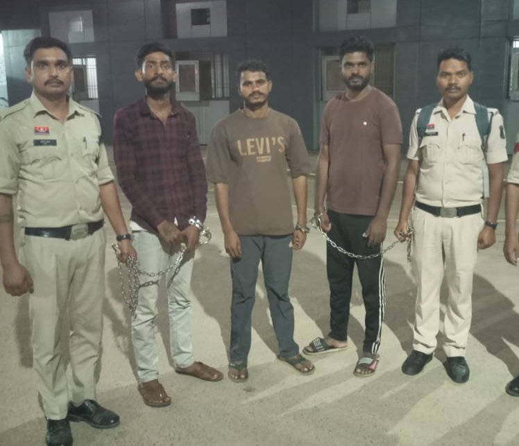 YouTuber Extortion Case : 10 हजार की वसूली के लिए स्कूल में बनाया वीडियो, यूट्यूबर समेत तीन आरोपी जेल भेजे गए