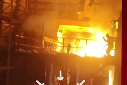 JD Steel Plant Accident : 1600 डिग्री के पिघले लोहे की चपेट में आया ठेकेदार, अस्पताल में तोड़ा दम
