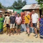 Bastar Dussehra Foreign Tourists : बस्तर दशहरा देखने डेनमार्क से पहुंचे पर्यटक, बोले- गांव के लोग बहुत मिलनसार