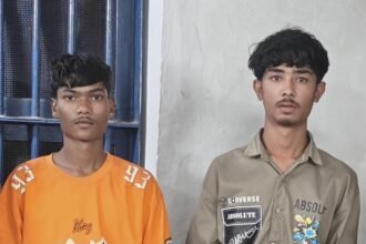 Bhilai Ganja Smuggling : आईफोन लेकर स्कूटी से गांजा बेचने निकले दो युवक, पुलिस ने 1.510 किलो नशा किया जब्त