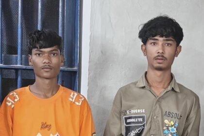Bhilai Ganja Smuggling : आईफोन लेकर स्कूटी से गांजा बेचने निकले दो युवक, पुलिस ने 1.510 किलो नशा किया जब्त