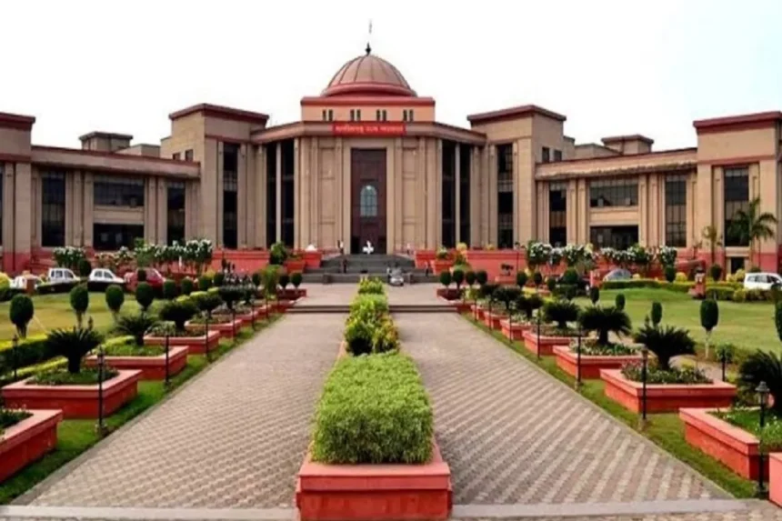 Chhattisgarh Medical College Fee Refund : निजी मेडिकल कॉलेजों पर सख्ती, छात्रों को 4.58 लाख तक लौटाने होंगे, हर संस्थान पर 10 लाख जुर्माना
