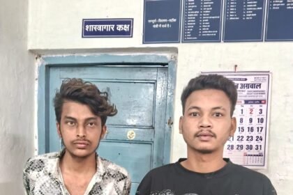 Bhilai Ruabandha Combing Patrol : भिलाई के रुआबांधा में तड़के पुलिस की दबिश, 2 स्थायी वारंटी गिरफ्तार