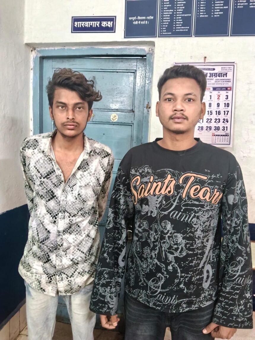 Bhilai Ruabandha Combing Patrol : भिलाई के रुआबांधा में तड़के पुलिस की दबिश, 2 स्थायी वारंटी गिरफ्तार
