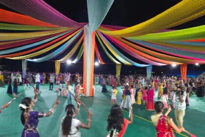 Sukma Garba Dandiya Event : सुकमा में पहली बार गरबा-डांडिया की धूम, महिला कमांडो ने भी किया शानदार डांस