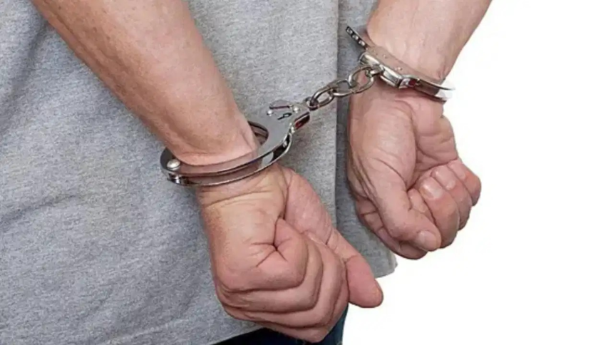 Egypt Journalists Arrested