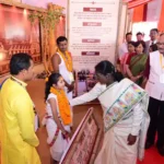 Bastar Dussehra Pihu Das Controversy : बस्तर दशहरा की रस्म निभाने वाली पीहू को राष्ट्रपति से नहीं मिलवाने का आरोप, पनका समाज नाराज
