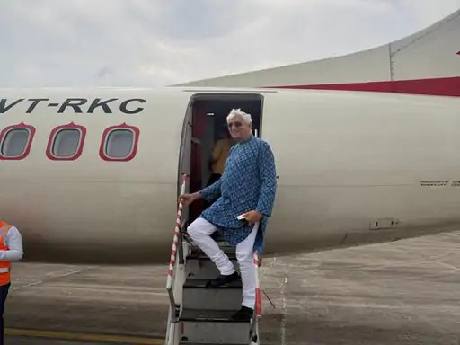 Ambikapur Hyderabad Flight : अंबिकापुर से हैदराबाद के लिए उड़ान शुरू, जानें किराया और पूरा शेड्यूल